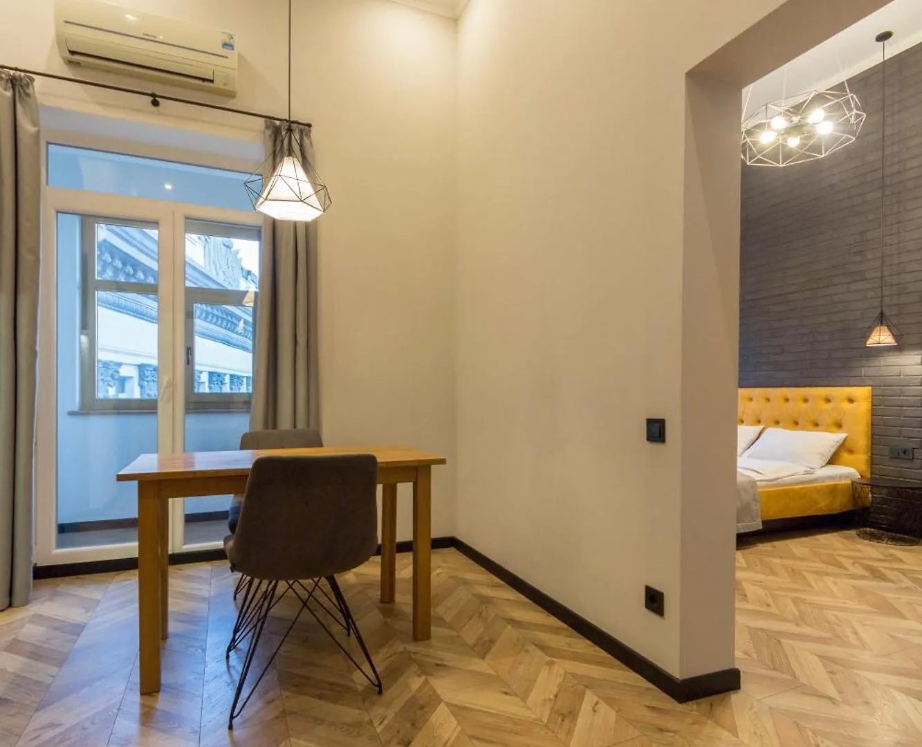 Idea Design Apart-Hotel Prorizna Kyiv Aparthotel