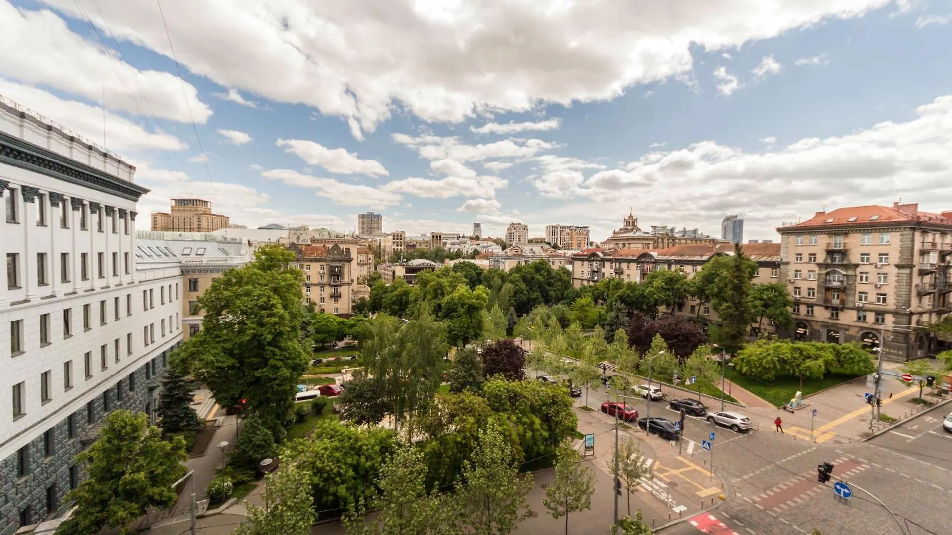 Idea Design Apart-Hotel Prorizna Kyiv