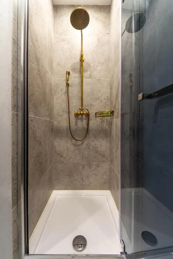 Idea Design Apart-Hotel Prorizna Kijev